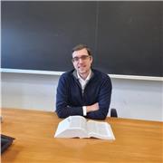 Sei alla ricerca di un insegnante per argomenti non compresi o da approfondire? Sono la persona giusta.